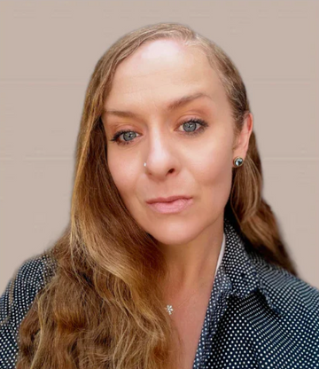 Cassandra Davis, Founder & Visionary